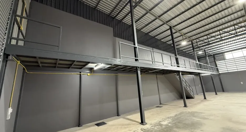 For rent warehouse in Lam Luk Ka, Pathum Thani