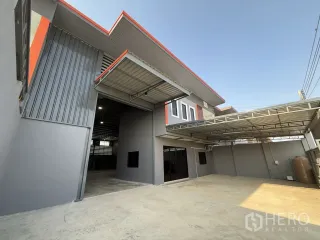 For rent warehouse in Lam Luk Ka, Pathum Thani