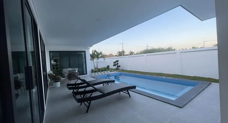 For rent 3 ベッドルーム villa in Hua Hin, Prachuap Khiri Khan