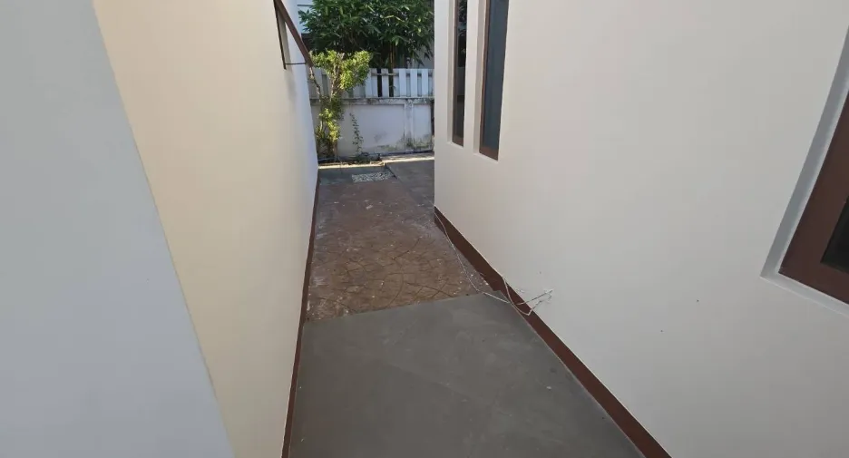 For rent 4 bedrooms villa in Hua Hin, Prachuap Khiri Khan