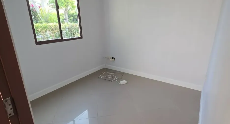 For rent 4 bedrooms villa in Hua Hin, Prachuap Khiri Khan