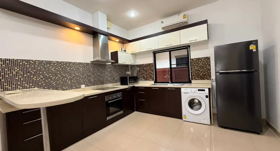 À vendre 3 chambres villa à Huay Yai, Pattaya