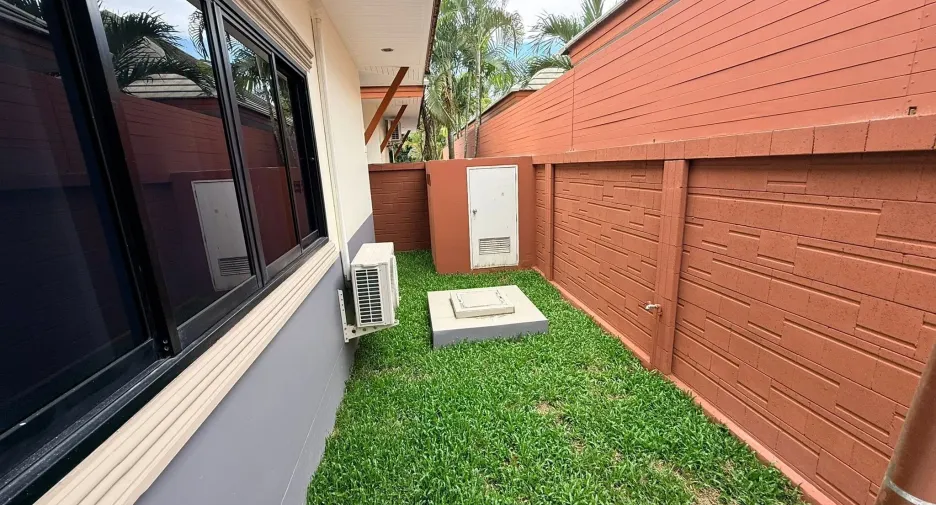 À vendre 3 chambres villa à Huay Yai, Pattaya
