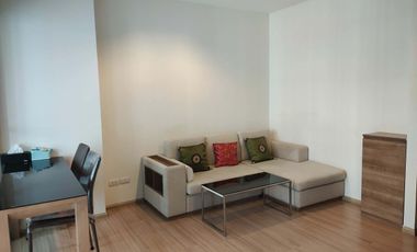 For rent 1 bed condo in Huai Khwang, Bangkok