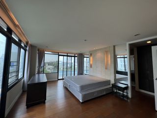 À louer 3 chambres appartement à Watthana, Bangkok