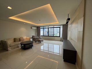À louer 3 chambres appartement à Watthana, Bangkok