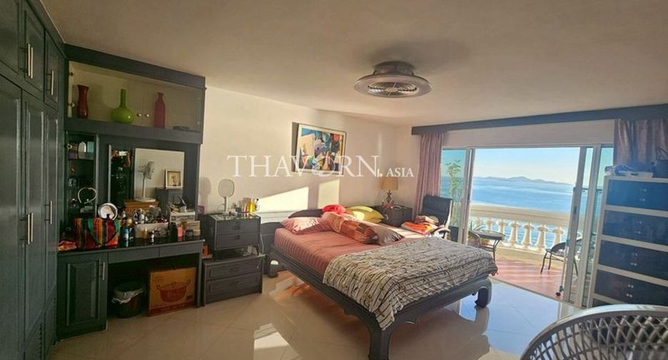 For sale 3 bedrooms condo in North Pattaya, Pattaya