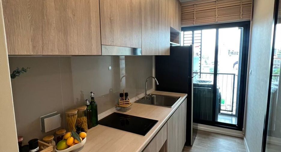 Продажа 1 кровать кондо в Кхлонг Тоеи, Бангкок