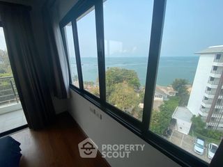 For sale 2 bedrooms condo in Si Racha, Chonburi