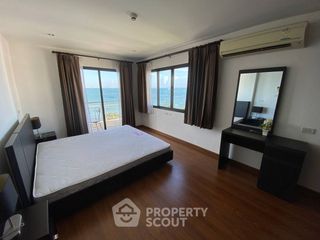 For sale 2 bedrooms condo in Si Racha, Chonburi