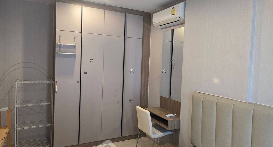 For rent 2 bedrooms condo in Bangkok Yai, Bangkok