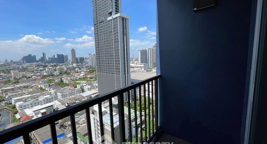 À vendre 2 chambres condo à Watthana, Bangkok
