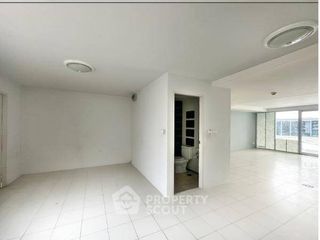 For sale 1 bed condo in Bang Khun Thian, Bangkok