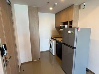 For rent and for sale 1 bed condo in Pathum Wan, Bangkok
