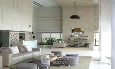 For rent and for sale 1 bed condo in Bang Na, Bangkok
