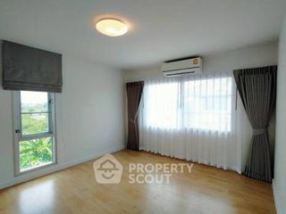 For sale 3 bedrooms townhouse in Prawet, Bangkok