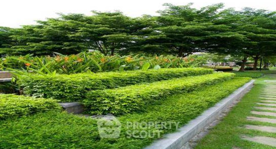 For sale 3 bedrooms townhouse in Prawet, Bangkok