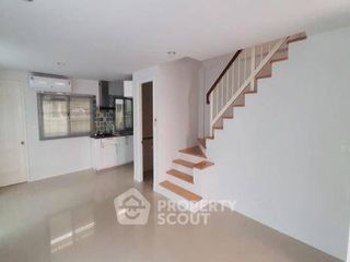 For sale 3 bedrooms townhouse in Prawet, Bangkok