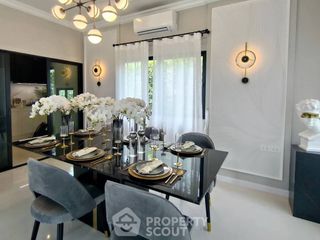 For sale 4 bedrooms house in Sai Mai, Bangkok