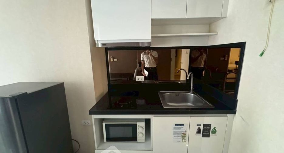 À vendre 1 chambre condo à Watthana, Bangkok