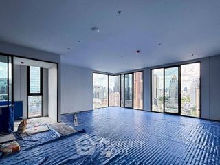 For sale 3 bedrooms condo in Sathon, Bangkok