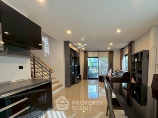 For sale 3 bedrooms house in Khlong Sam Wa, Bangkok