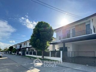 For sale 3 bedrooms house in Khlong Sam Wa, Bangkok