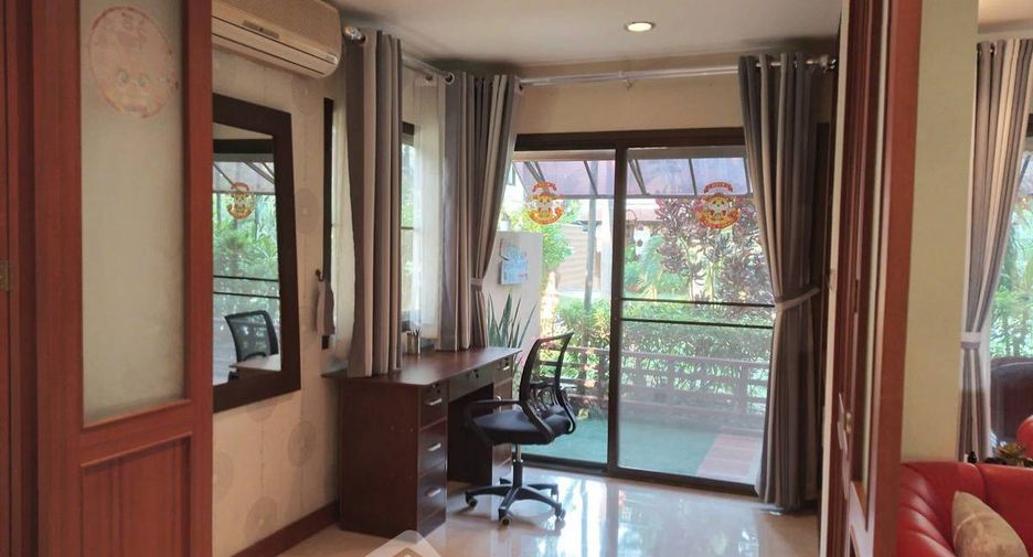 For sale 1 bed condo in Sattahip, Chonburi