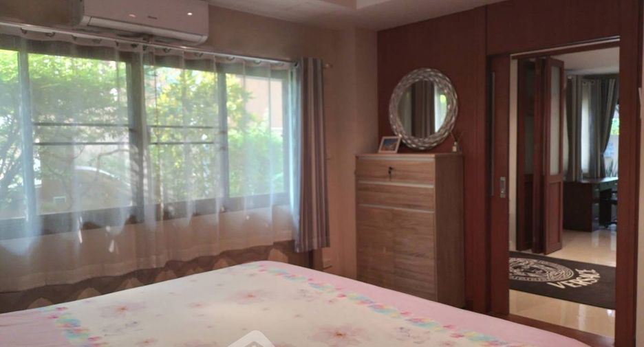 For sale 1 bed condo in Sattahip, Chonburi
