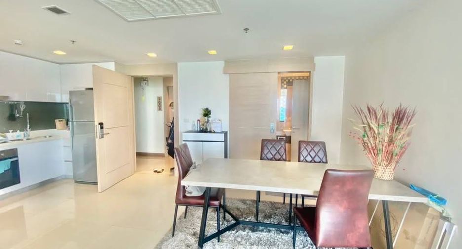 For sale 2 bedrooms condo in North Pattaya, Pattaya