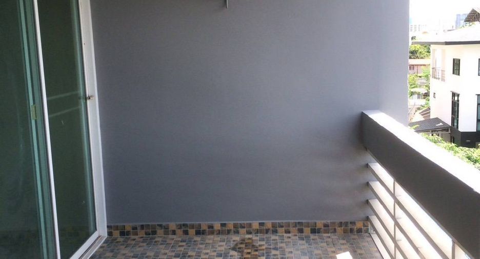For sale 2 bedrooms condo in Watthana, Bangkok