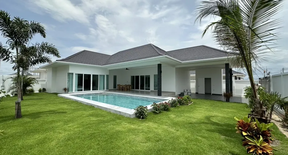 For rent 3 bedrooms house in Hua Hin, Prachuap Khiri Khan