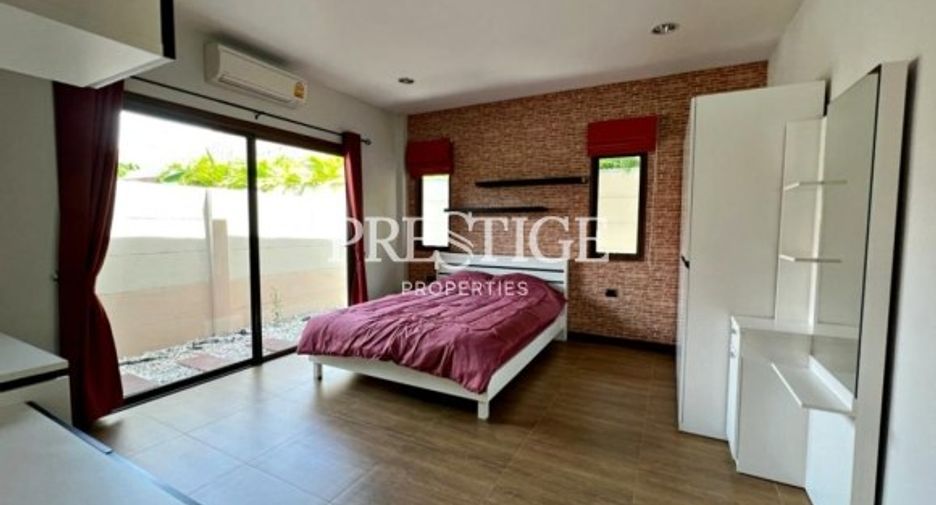 Casa en alquiler de 3 habitaciones en East Pattaya, Pattaya