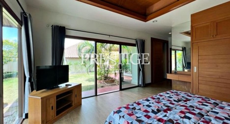 Casa en alquiler de 3 habitaciones en East Pattaya, Pattaya