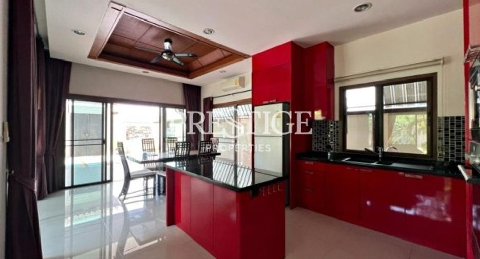 Casa en alquiler de 3 habitaciones en East Pattaya, Pattaya