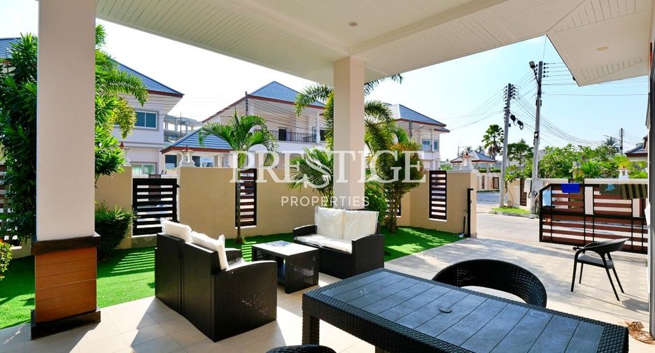 Haus zur Miete mit 3 Zimmer in Huay Yai, Pattaya