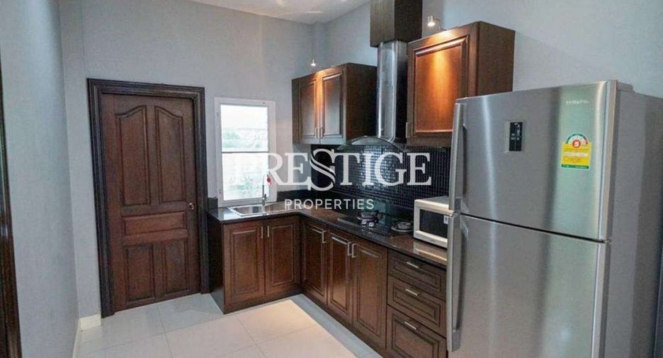 For rent 3 bedrooms house in East Pattaya, Pattaya