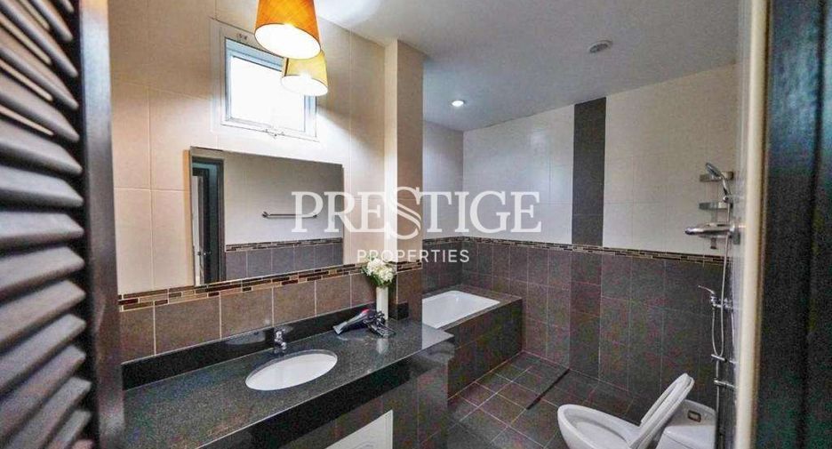 For rent 3 bedrooms house in East Pattaya, Pattaya