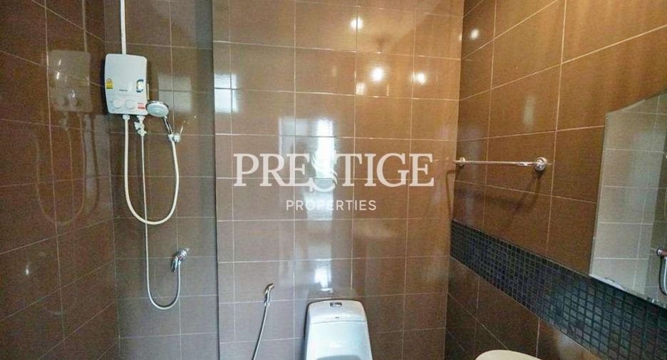 For rent 3 bedrooms house in East Pattaya, Pattaya