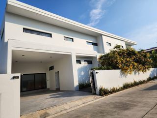 For sale 4 bedrooms villa in Hua Hin, Prachuap Khiri Khan
