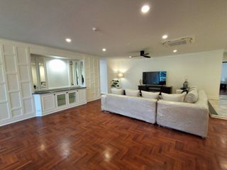 ให้เช่า 4 ห้องนอน คอนโด ใน คลองเตย, กรุงเทพฯ