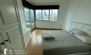 À vendre 2 chambres condo à Watthana, Bangkok
