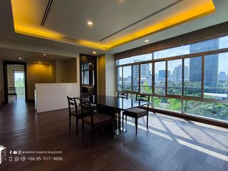 For rent 2 bedrooms condo in Yan Nawa, Bangkok