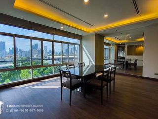 For rent 2 bedrooms condo in Yan Nawa, Bangkok