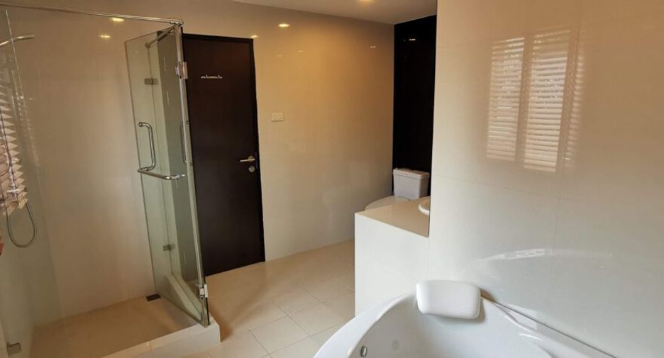 Wohnung zur Miete mit 2 Zimmer in Watthana, Bangkok