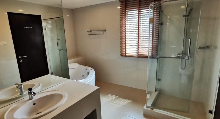 Wohnung zur Miete mit 2 Zimmer in Watthana, Bangkok