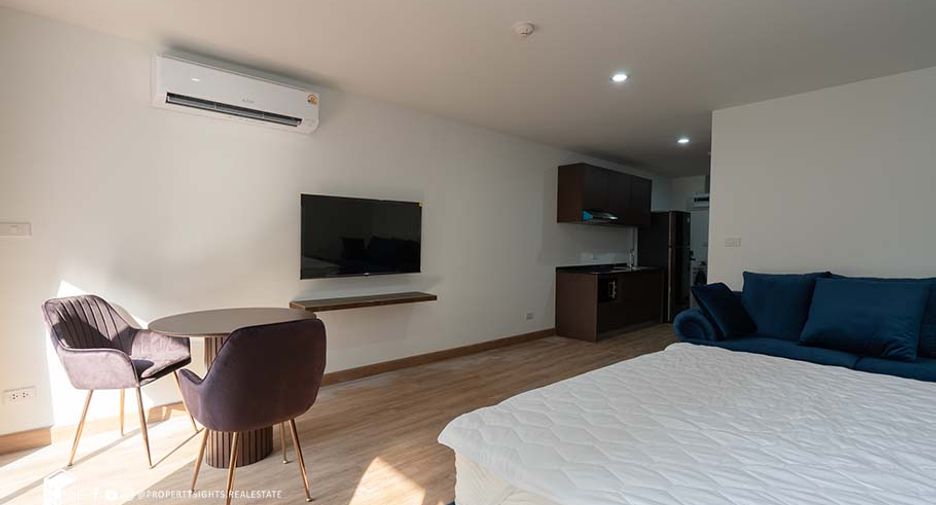 For rent 1 bed condo in Khlong Toei, Bangkok