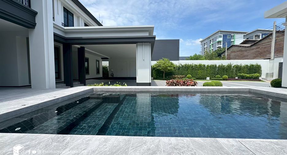 À vendre 4 chambres maison à Mueang Samut Prakan, Samut Prakan