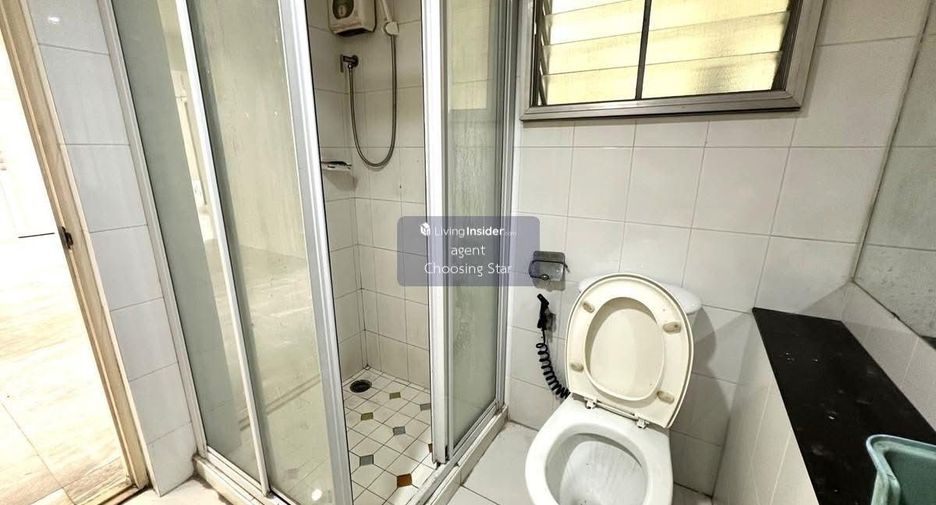 For sale 3 bedrooms condo in Chatuchak, Bangkok
