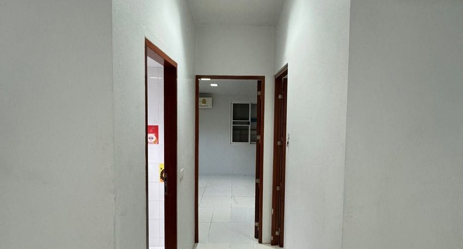 For rent 2 bedrooms house in Thawi Watthana, Bangkok